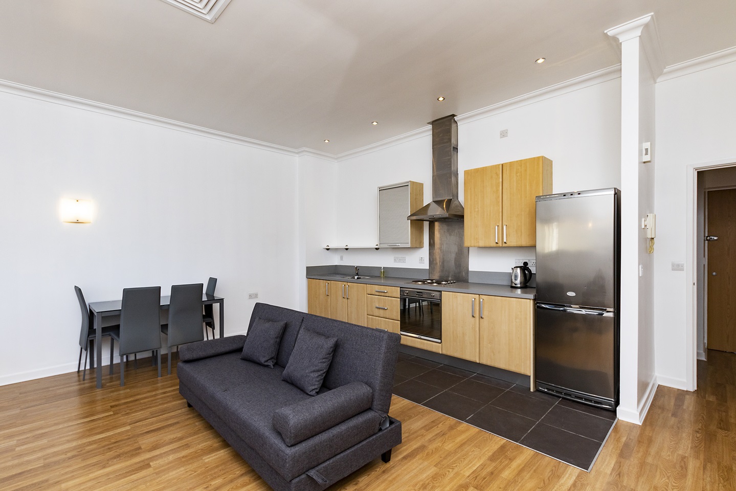 1 Bed Flat, London Road, L3 photo 5