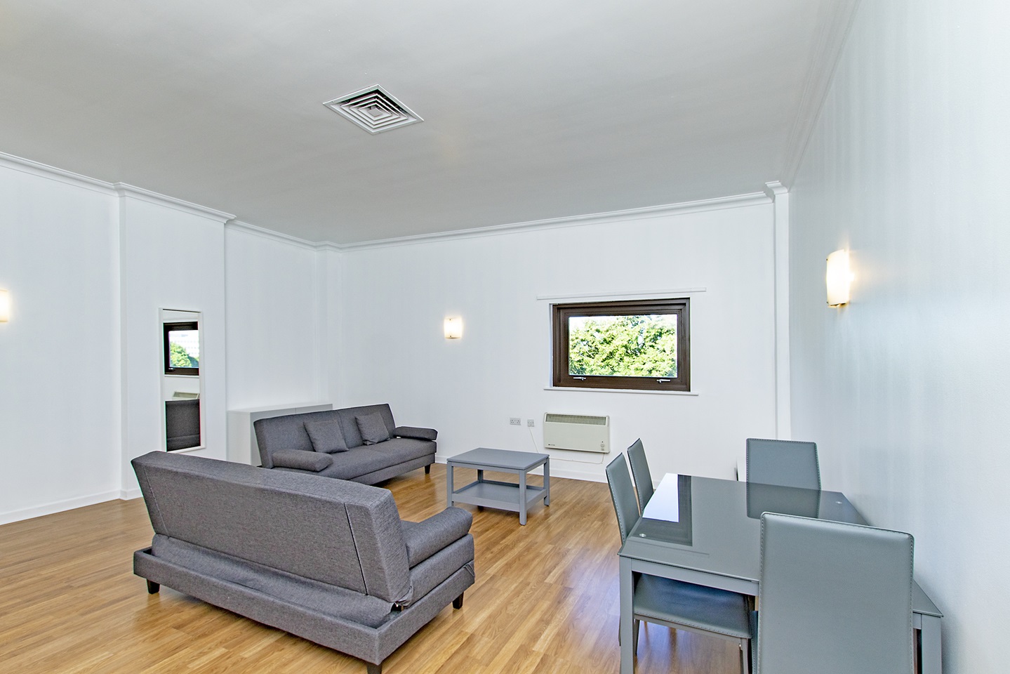 1 Bed Flat, London Road, L3 photo 3
