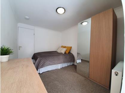 Room in a Shared House, Canon Beck Road, SE16