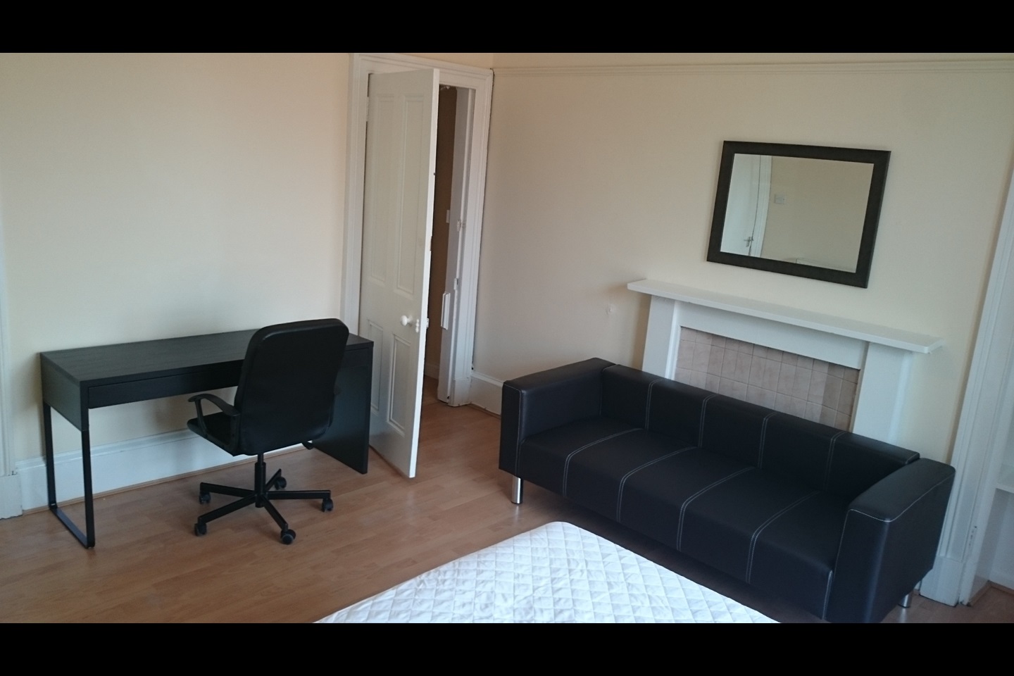 Additional image 3 of 3 Bed Flat, Glasgow, G3, N1 7GU