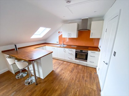 2 Bed Flat, Hanover Park, SE15