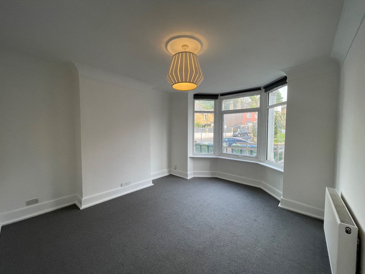 London 2 Bed Herbert Road, SE18 To Rent Now for £1,750.