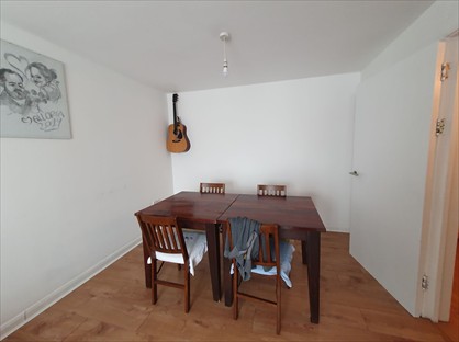 2 Bed Flat, Moorhead Close, CF24