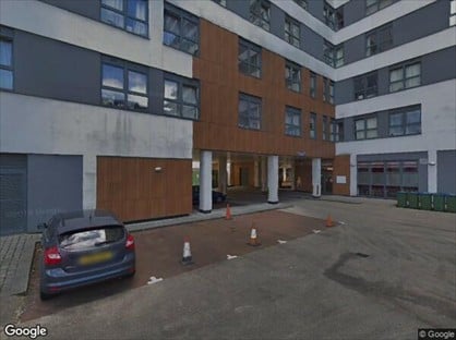 1 Bed Flat, Alencon Link, RG21
