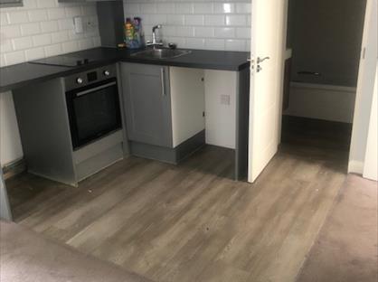 1 Bed Flat, Edward Court, LU6