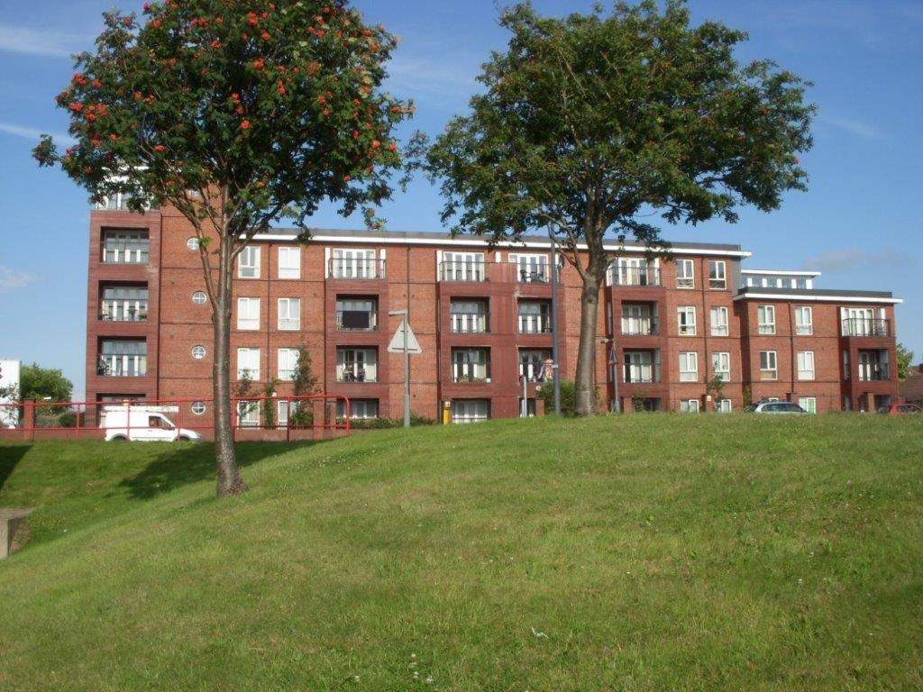 2 Bed Flat, Gilmartin Grove, L6, N1 7GU