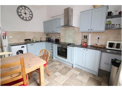 4 Bed Flat, Buccleuch Place, EH8