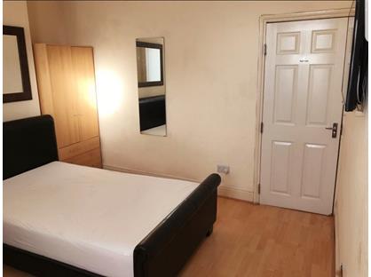 Room in a Shared House, George Street, LE11