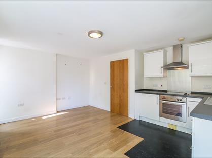 1 Bed Flat, Myles Court, SE16