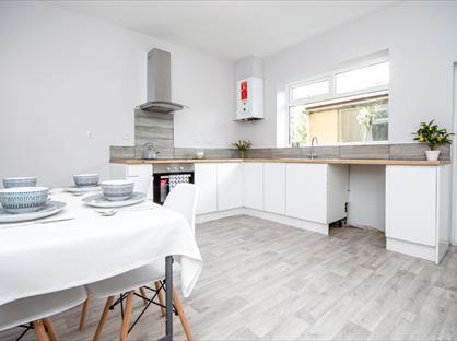 2 Bed Terraced House, Lodge Street, BB5