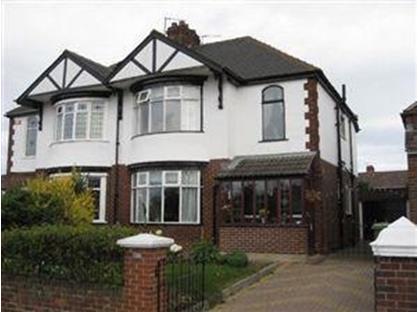 3 Bed Semi-Detached House, Oxbridge Avenue, TS18