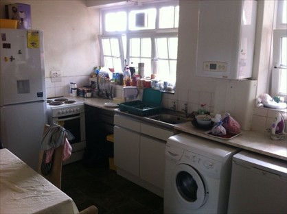 Room in a Shared Flat, Stewarts Road, SW8