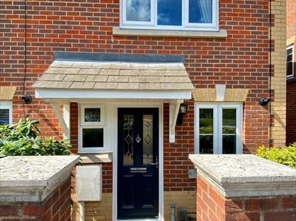 2 Bed Terraced House, St Catherines Park, GU1