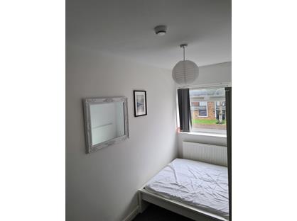 Room in a Shared House, Langworthy Road, M6