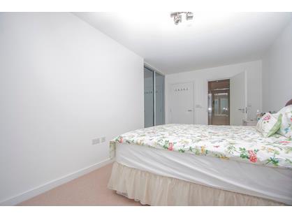 Room in a Shared House, Alexandra Road, E10