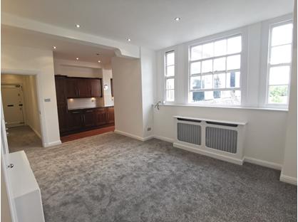 2 Bed Flat, St. Stephens Close, NW8