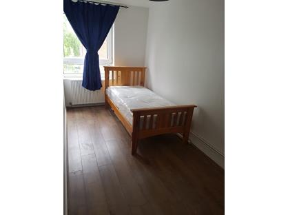 Room in a Shared Flat, Muscal House, W6