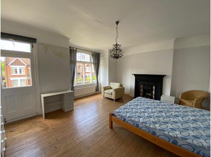 1 Bed Flat, Stanthorpe Road, SW16