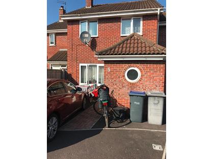 3 Bed Terraced House, Collingbourne Close, BA14