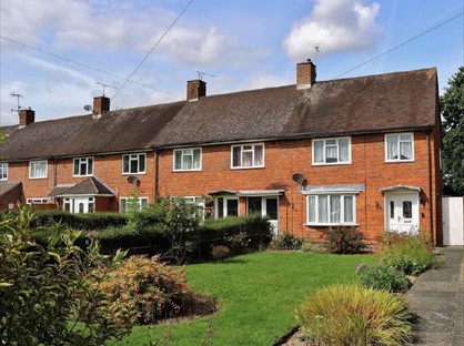 5 bed room for rent in Room in a Shared House, Barnfield Rd, RH10