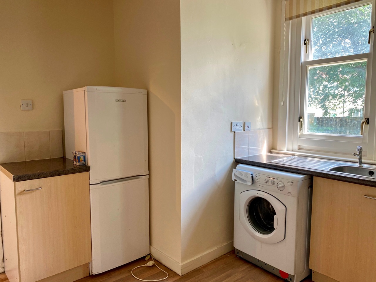 Denny 2 Bed Flat, Castle Crescent, FK6 To Rent Now for £695.00 p/m