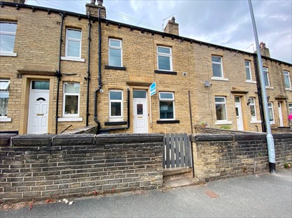3 Bed Terraced House, George Street, HX5