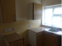 4 Bed Terraced House, Batley, WF17
