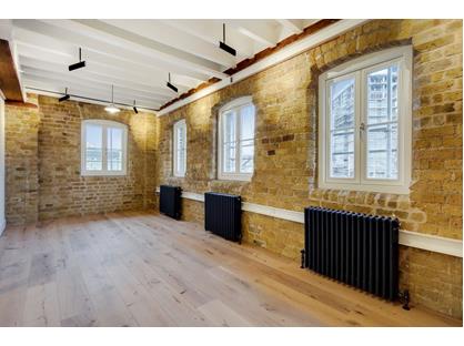 2 Bed Flat, Old Granary, IG11