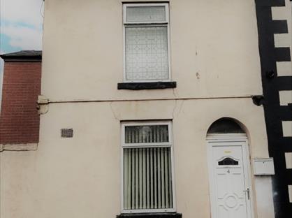 2 Bed Semi-Detached House, Ellesmere Street, M38