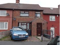 4 Bed Terraced House, Woodsome Estate, WF17