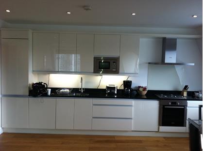 3 Bed Penthouse, Bondway, SW8