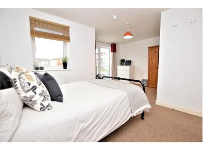 Room in a Shared House, Billington Grove, TN24