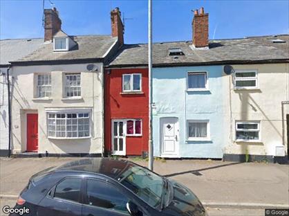 2 Bed Terraced House, Mantle Street, TA21