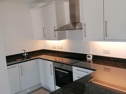 3 Bed Flat, Rectory Grove, SS9