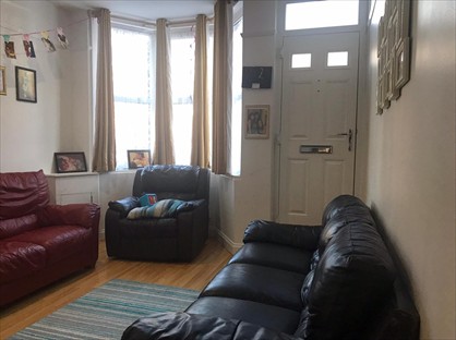 3 Bed Terraced House, Russell Rise, LU1