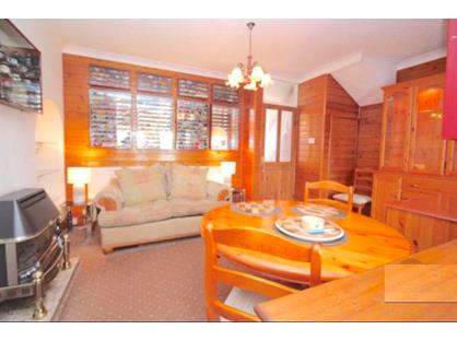 3 Bed Terraced House, Newbury Avenue, EN3