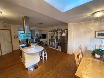 Room in a Shared House, Cannon Hill Lane, SW20