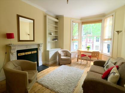 1 Bed Flat, Hammersmith Grove, W6