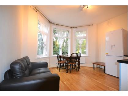 2 Bed Flat, Aldrington Road, SW16