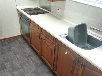 Studio Flat, Stourbridge Road, DY1