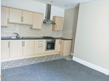 3 Bed Terraced House, Schofield Lane, HD5