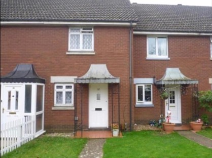 2 Bed Terraced House, Florentine Way, PO7