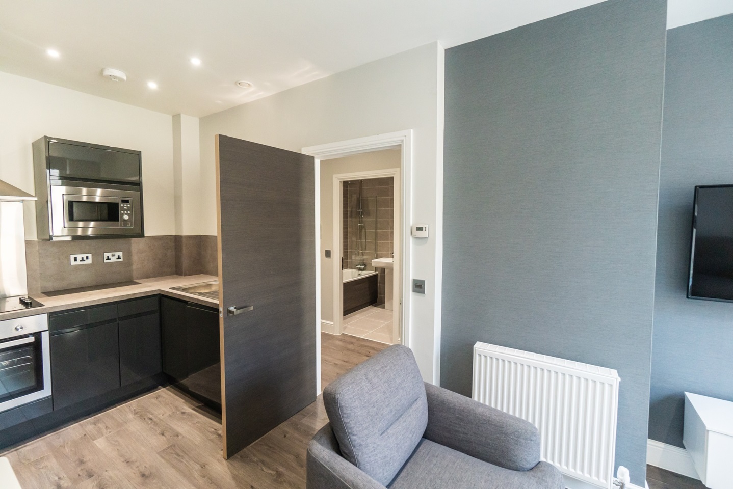 Liverpool 1 Bed Flat, Reliance House, L2 To Rent Now for £825.00 p/m