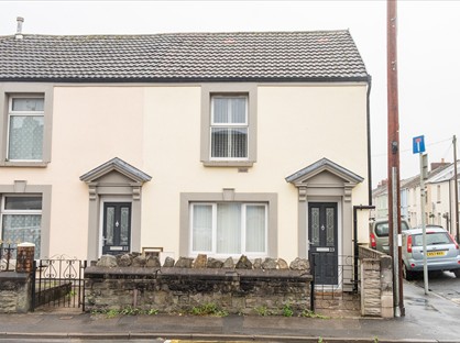 6 Bed End Terrace, William Street, SA1