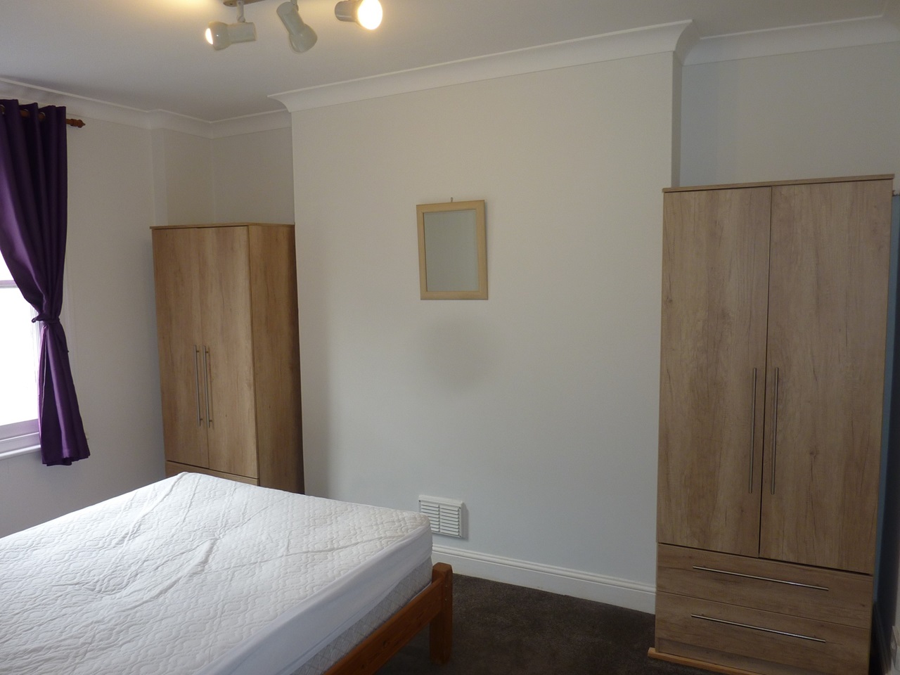 Additional image 5 of 2 Bed Flat, Springfield Lane, NW6, N1 7GU