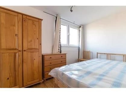 Room in a Shared Flat, Lilburne Court, SW15