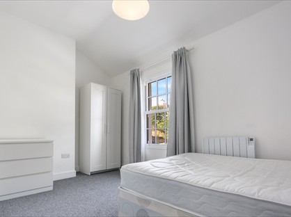 Room in a Shared House, Northgate End, CM23