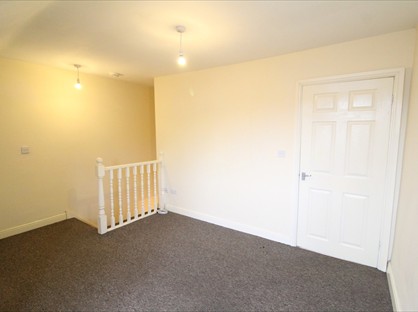 1 Bed Flat, Firth Park Road, S5