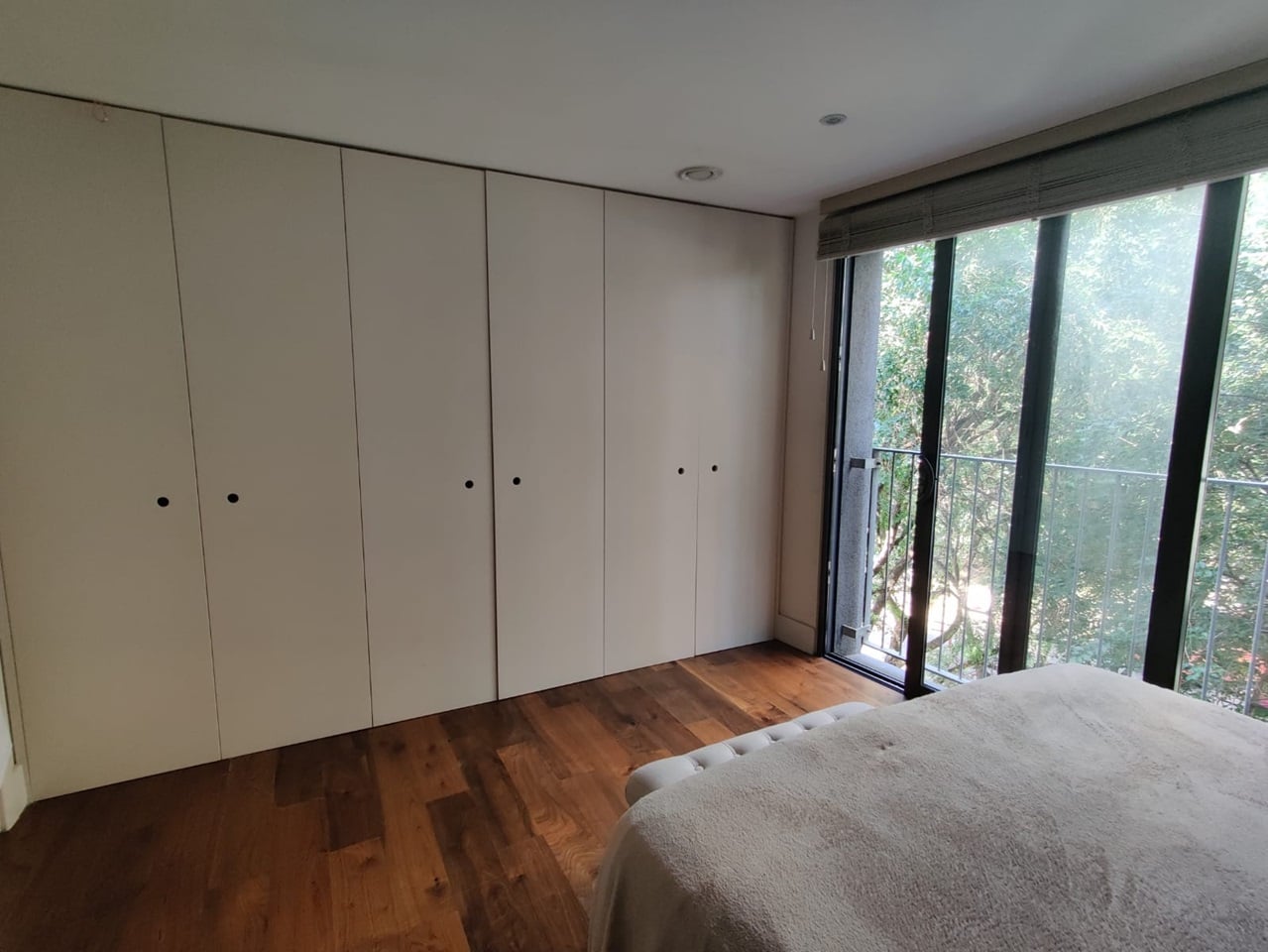 1 Bed Flat, Hall Street, EC1V photo 5