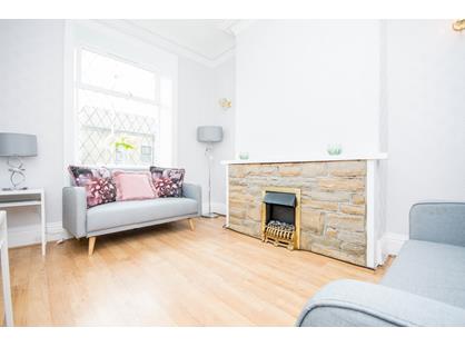 3 Bed Terraced House, Newchurch Road, OL13